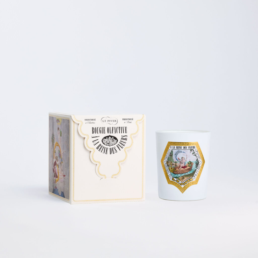Bougie parfumée A la Reine des Fleurs de la Maison L.T. Piver avec son étui